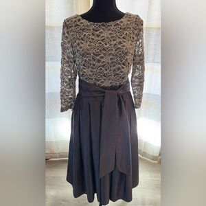 Jessica Howard Lace Long Sleeve Dress